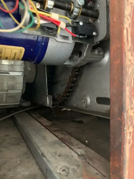 LẮP ĐẶT,BẢO TRÌ SỬA CỬA CUỐN PLEIKU GIA LAI